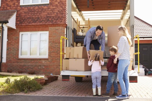 Storage and moving support for removals in Tufnellpark
