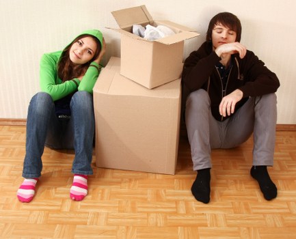 Local piano moving team handling a safe relocation in Tufnellpark