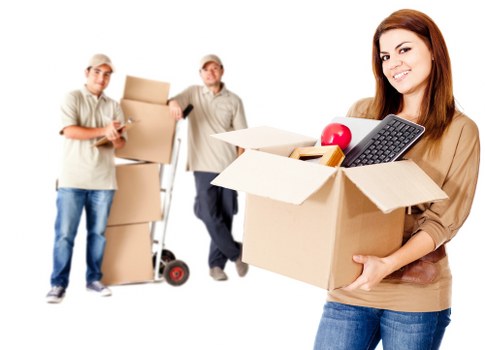 Local moving experts handling belongings in Tufnellpark with care