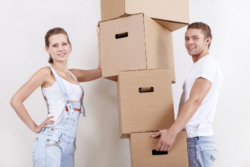 Local van transport service for moving boxes and appliances
